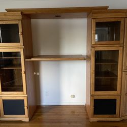 Adjustable Length Wood Media Storage Cabinet Display Unit With Lights