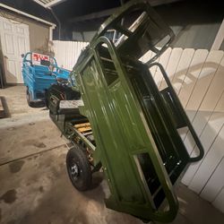 Tengo Dos Carritos A 2200 Cada Uno 