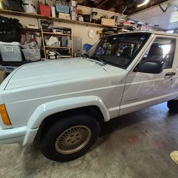 2000 Jeep Cherokee