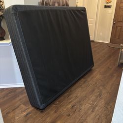 Queen size box spring - FREE