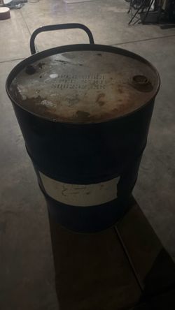 Concrete form oil
