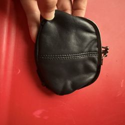 purse.