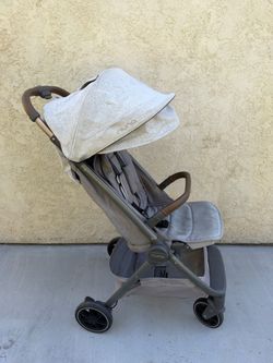 Nuna Trvl Stroller Hazelwood