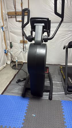 Black Elliptical Cross Trainer Machine