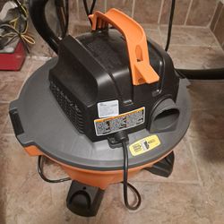 RIDGID shop vac