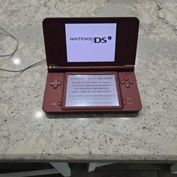 Nintendo DS XL