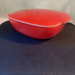 Vintage Pyrex Red Square Bowl 526b 2 1/2 Qt With Lid