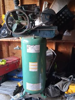 Air compressor