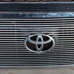 2013 Toyota Tundra Front Grille - $50.00.