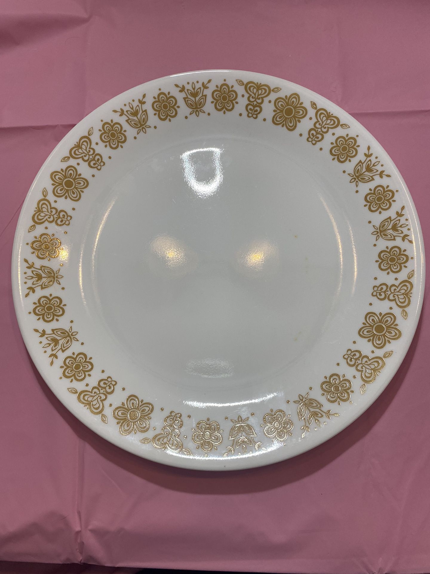1970 Corelle Butterfly Gold White Floral Round Dinner Plate