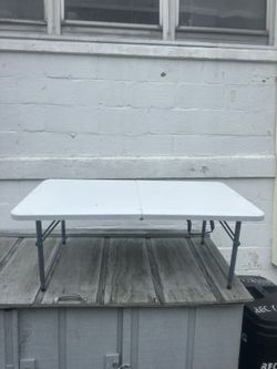Folding Table