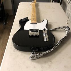 96091 Squier Telecaster Black Body 6 String Electric Guitar 582221