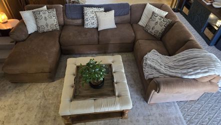 3 Piece Sectional Couch