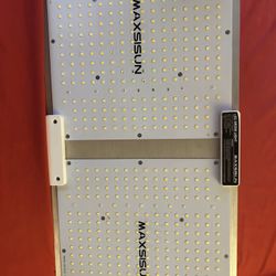 Grow light