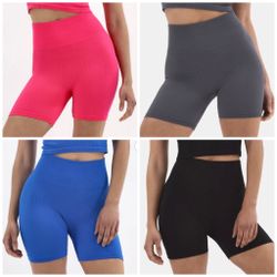 *New* No Boundaries Women’s Seamless Ribbed Bike Shorts - Small (4 colors)