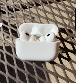 Airpods Pro 2 USB-C %100 Genuine Apple