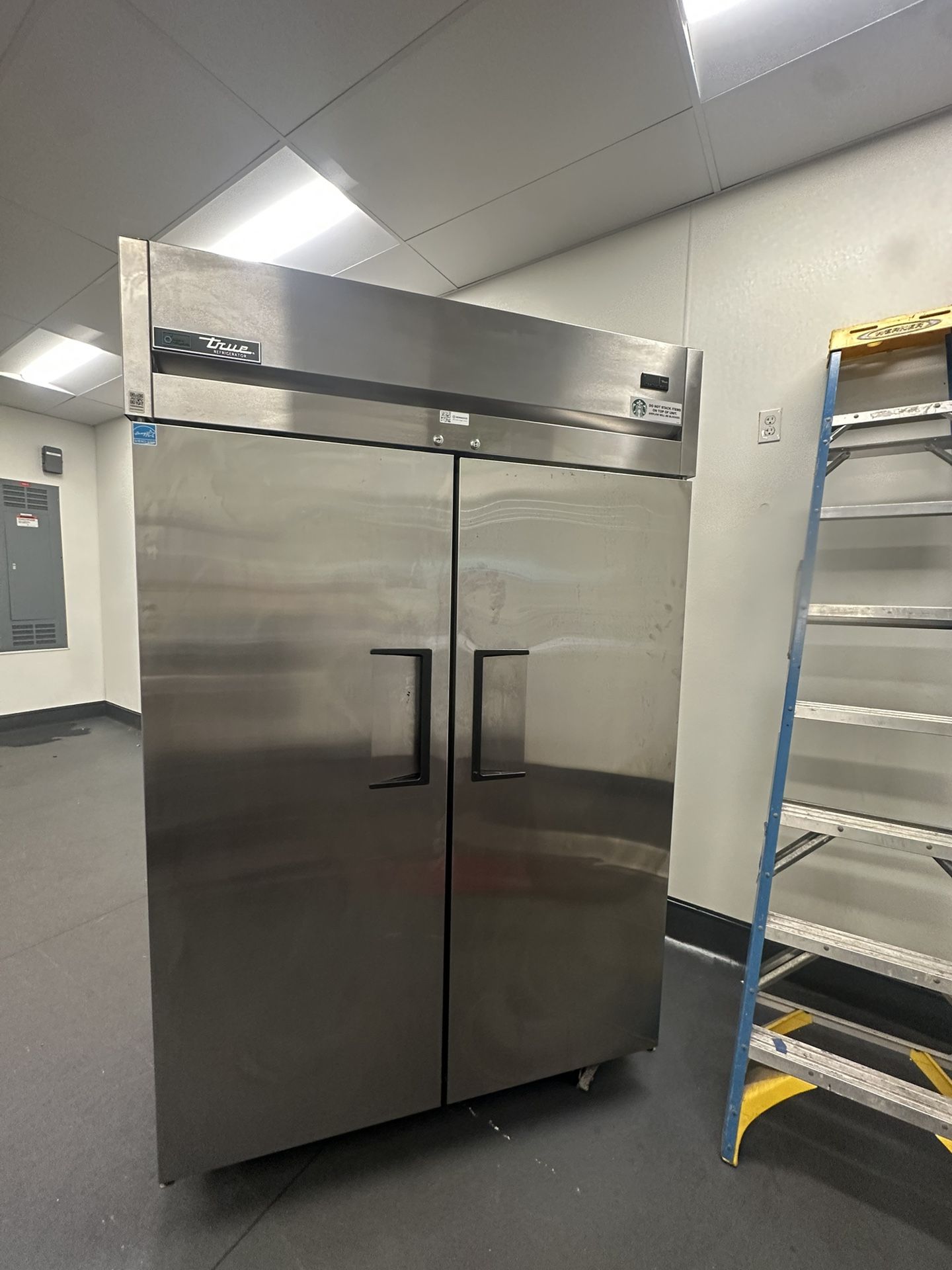 True Refrigerator