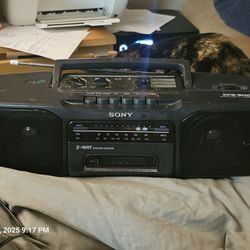 Sony CFS-200, a vintage portable stereo cassette recorder and AM/FM radio boombox