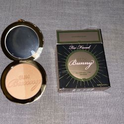Too Faced Sun Bunny Bronzer 