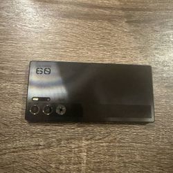 Like New Unlocked Red Magic 9S Pro – 16GB RAM / 256GB Storage