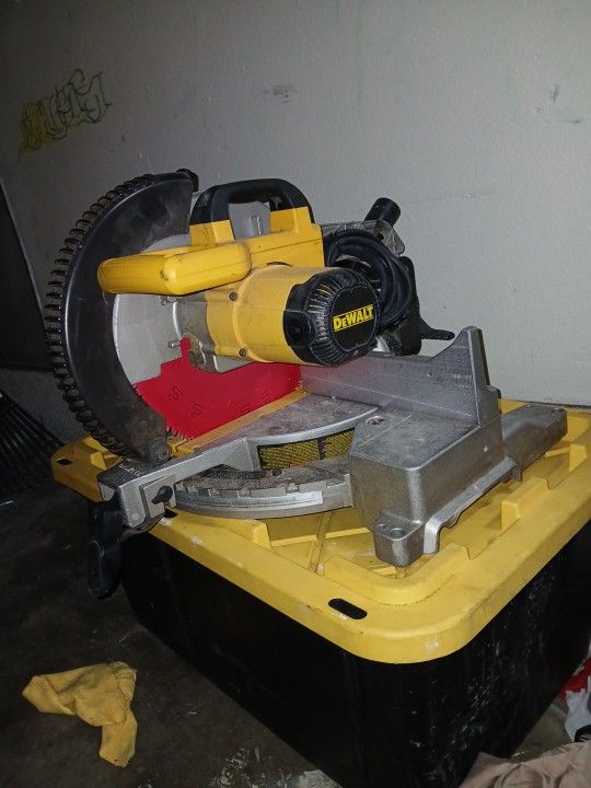 Dewalt Micro Saw