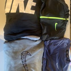 Nike Sweaters Boys Size 