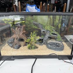 10 Gal Heated Reptile Tank