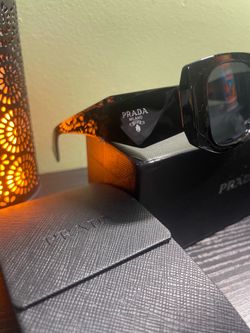 PRADA SUNGLASSES