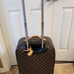 Beautiful Luggage Bag 