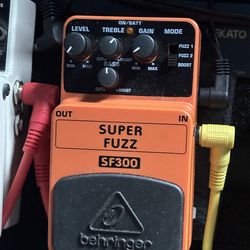 Fuzz/Boost pedal for BASS