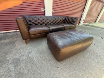 Poly&bark leather sofa