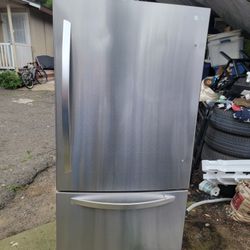 Free Fridge Not Working 