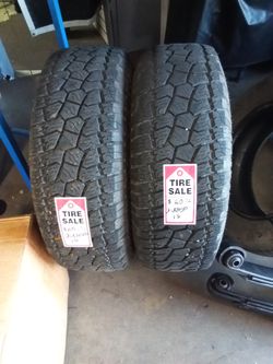 2 tires 31x1050 15