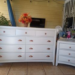 ELEGANT DRESSER AND NIGHTSTAND 