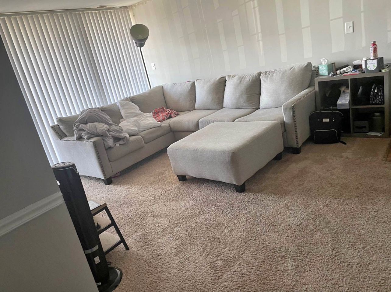 Gray Sectional L-Shaped Couch with Ottoman - Offering Delivery🚚