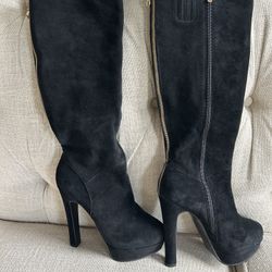 High Heels Boots With Metal Zipper On The Back. Size 8 
