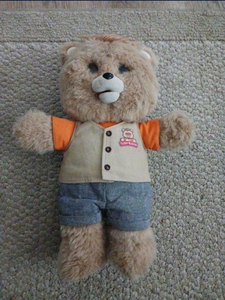 Teddy Ruxpin , Bluetooth With Animated LED Lights 