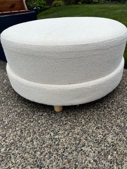White Ottoman