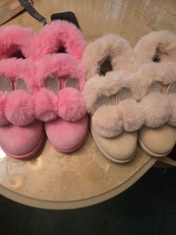 NWOT Rouge helium plush slip-on s