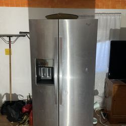 Refrigerador Y Herramientas Cosas Varatas