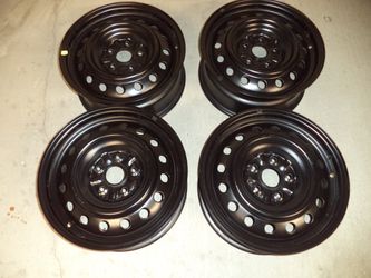 OEM 16'' steel rims and hubcaps for 2007-2011 Toyota Camry