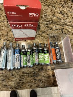 MOTORCYCLE CO2 CARTRIDGES 