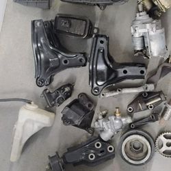 Lots Of B-series Honda Engine Parts 