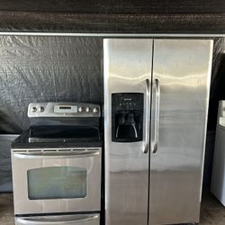 Frigidaire Fridge And Ge Stove Everything Works Great 2 Months Warranty 