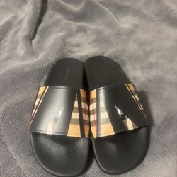 Burberry Slides 