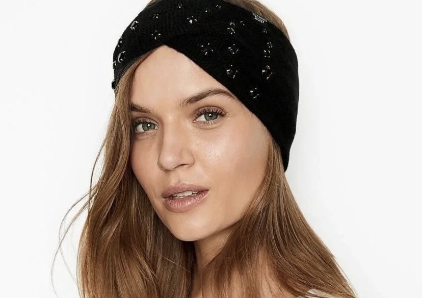 Victoria’s Secret Head Wrap