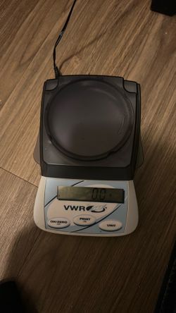 VWR compact digital scare