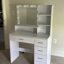 Vanity 