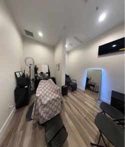 Barber Studio Equipment For Sale .