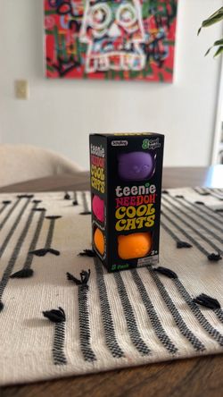 Needoh Teenie Cool Cats